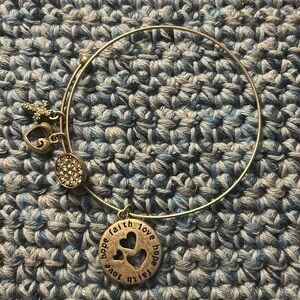 ✝️Alex & Ani ‘Love, Hope & Faith’ Bangel✝️